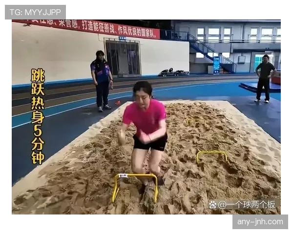 陈梦训练完直接拎爱马仕去吃火锅？